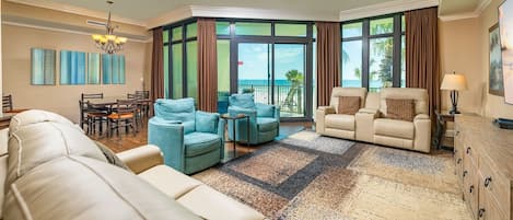 Condo, 3 habitaciones | Área de sala de estar