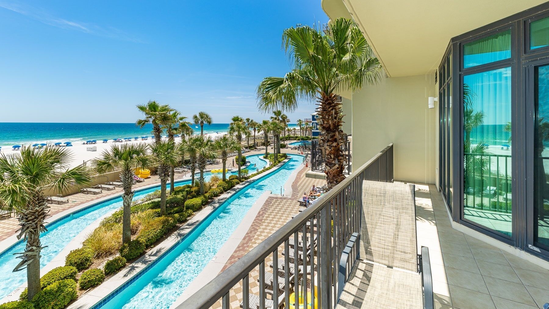 Appart'hôtel, 3 chambres | Piscine