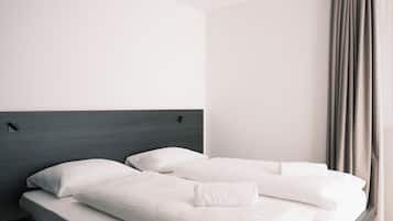 Basic Double or Twin Room, Mountain View