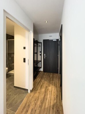 Family Triple Room, Mountain View | Interior - Smarthotel Brenner24 - Self Check In (Brennero)