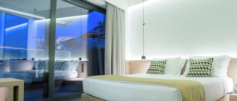 Deluxe Suite with Acropolis Balcony & Hot Tub | In-room safe, blackout drapes, iron/ironing board, free WiFi