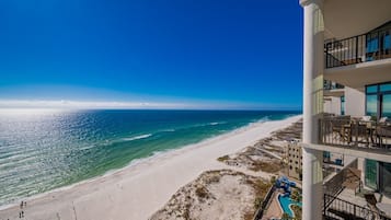 Condo, 3 Bedrooms | Beach