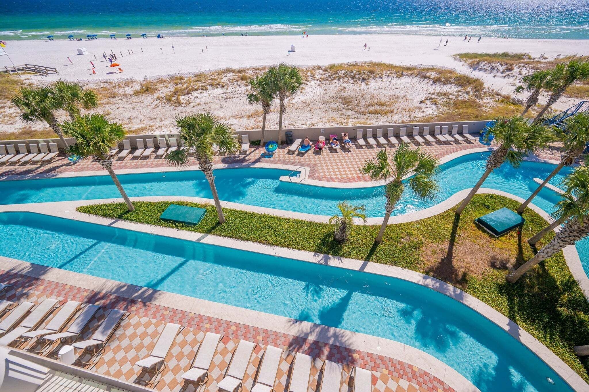 Appart'hôtel, 3 chambres | Piscine