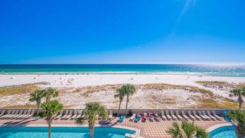Condo, 3 Bedrooms | Beach