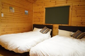 3 quartos, Wi-Fi de cortesia, roupa de cama