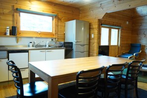 Fridge, microwave, oven, dishwasher - COCO VILLA HAKUBA 01 (北安曇郡白馬村北城2937-251)