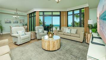 Condo, 3 habitaciones | Área de sala de estar
