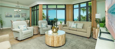 Condo, 3 habitaciones | Área de sala de estar