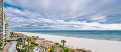 Condo, 3 phòng ngủ | Bãi biển