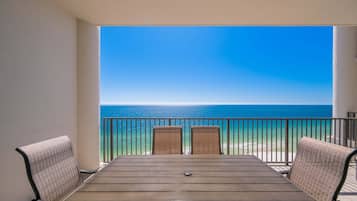 Condo, 3 quartos | Opções para refeição ao ar livre