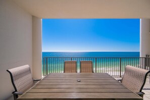 Condo, 3 quartos | Opções para refeição ao ar livre