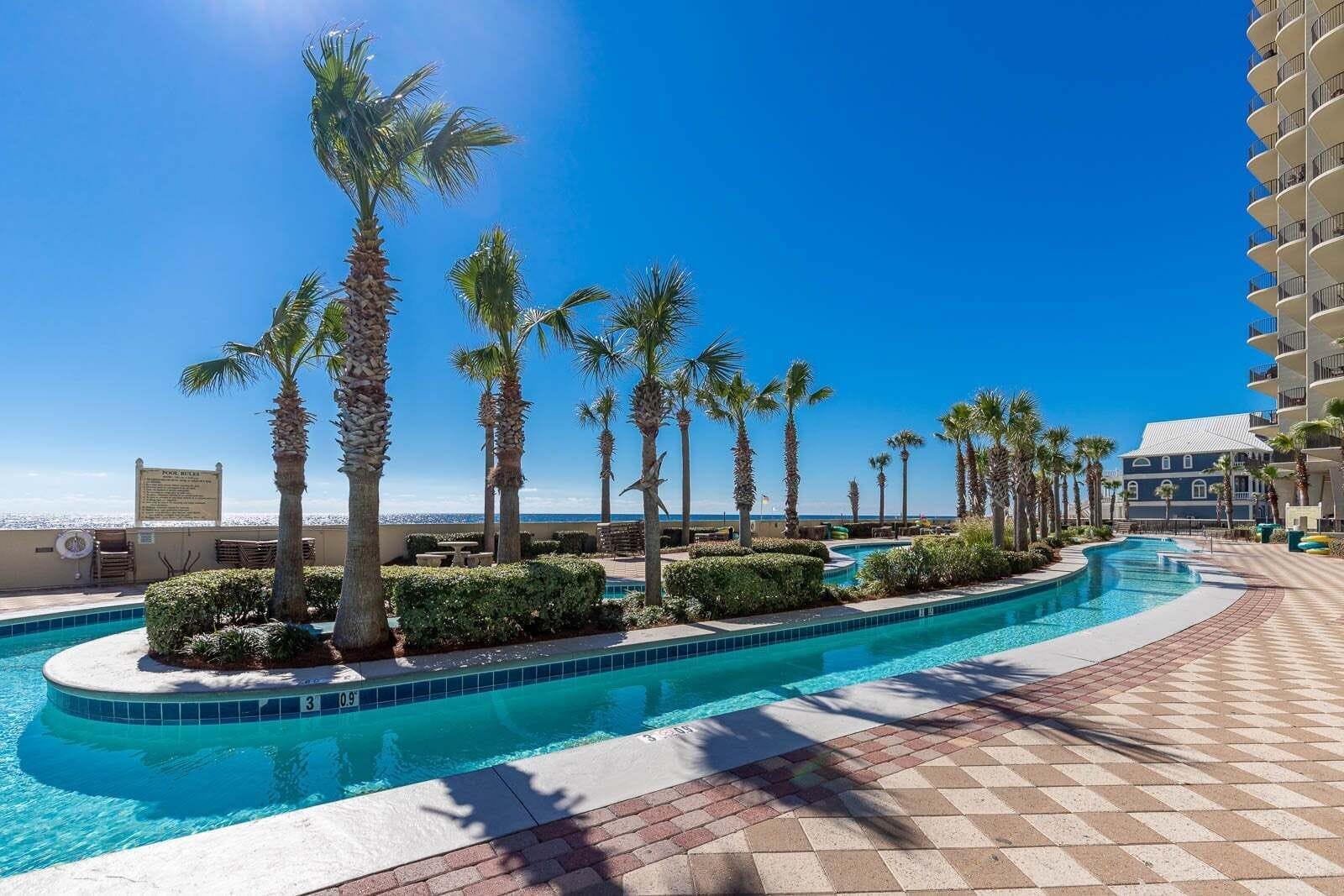 Condo, 3 habitaciones | Alberca