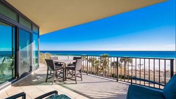 Condo, 3 Bedrooms | Outdoor dining