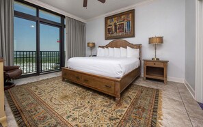 4 bedrooms, free WiFi - The Oasis 2101 Formerly Phoenix West Ii 2101 4 Bedroom Condo (Orange Beach)