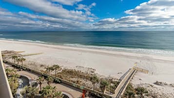 Condo, 3 Bedrooms | Beach