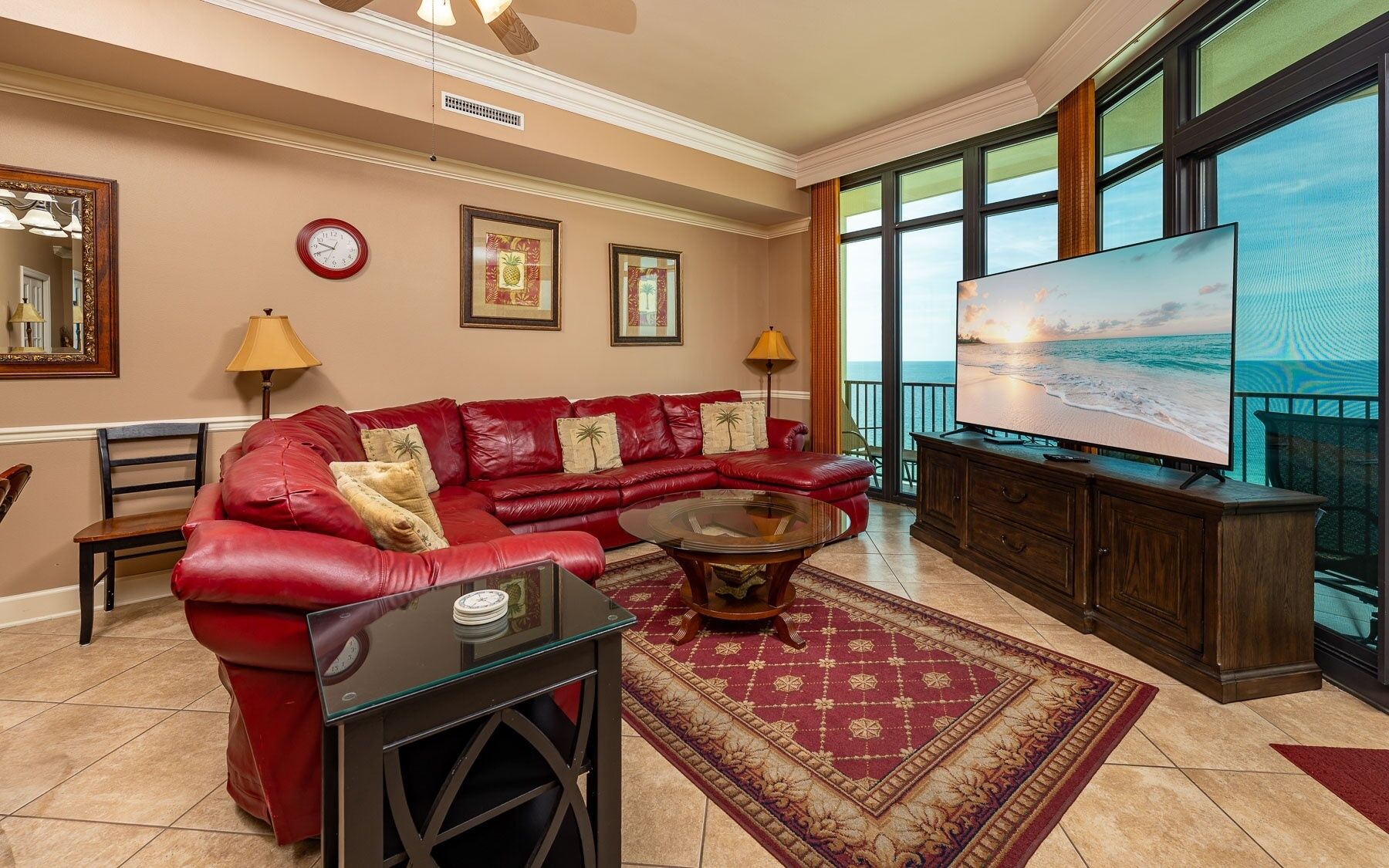 Condo, 3 Bedrooms | Living area