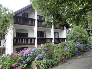 Apart Daire | Dış mekân