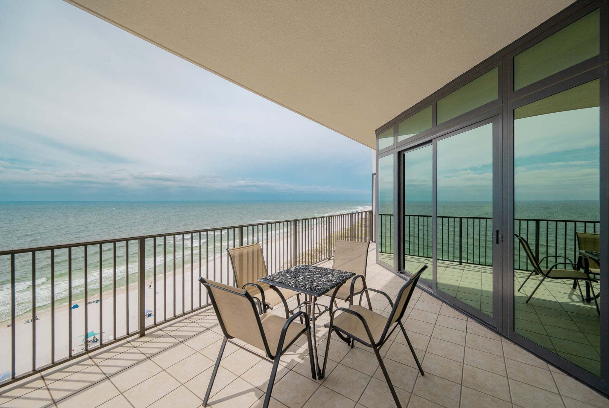 Condo, 3 habitaciones | Restaurante al aire libre