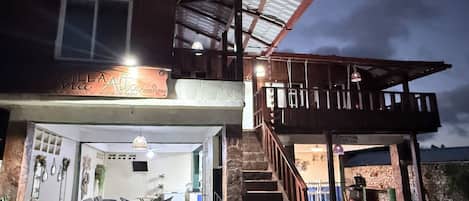 Kabin, 4 kamar tidur, Boleh Merokok, kolam renang pribadi | Eksterior