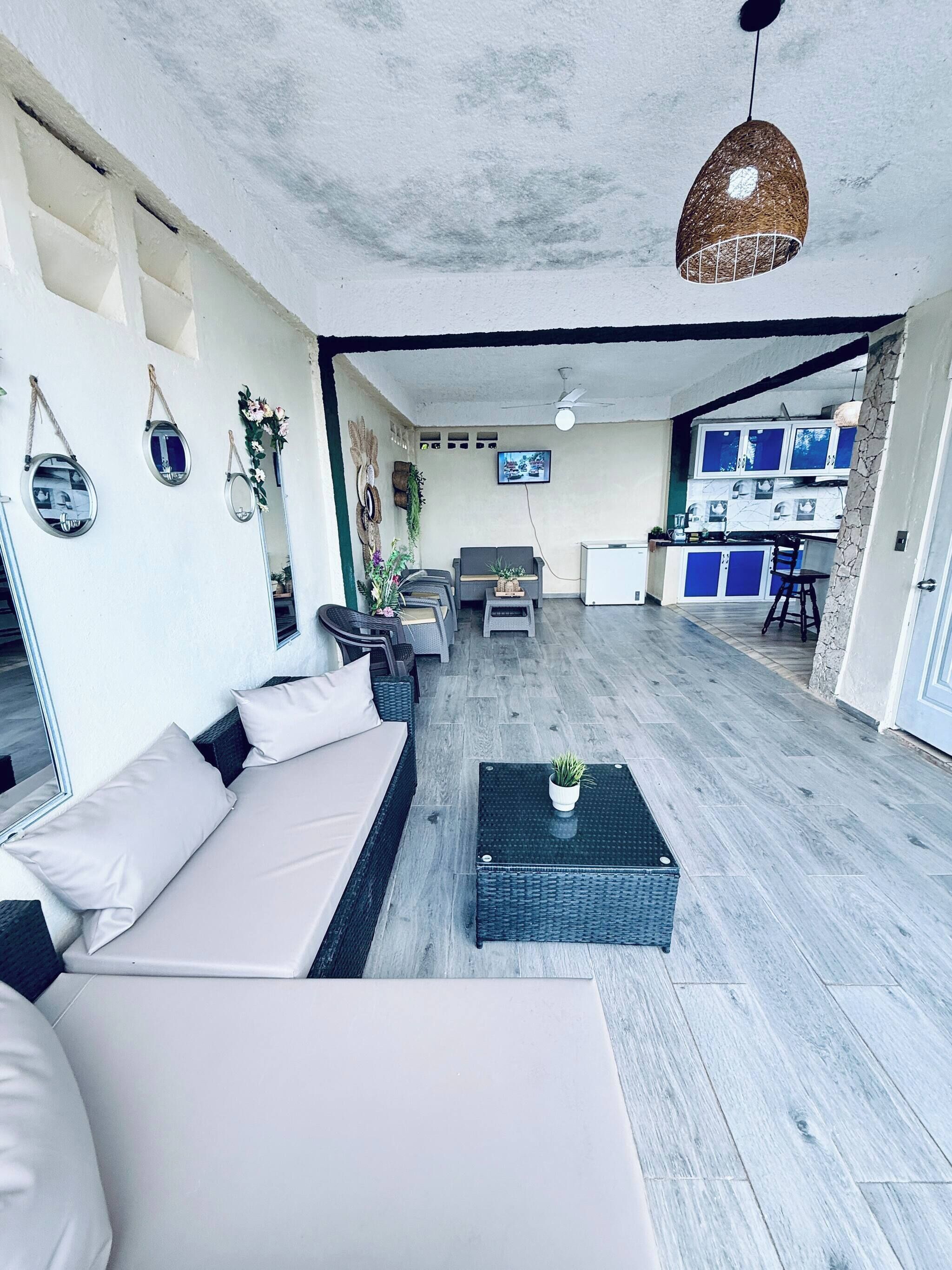 Hytte, 4 soverom, røyk, privat basseng | Oppholdsrom