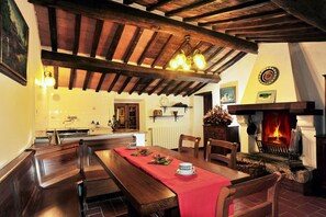 Classic Apartment, Hill View | Private kitchen