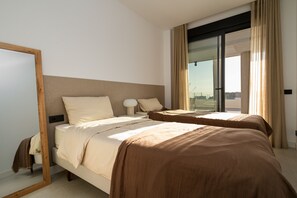 2 bedrooms, iron/ironing board, free WiFi, bed sheets - Med Blue by Time & Home (Marbella)