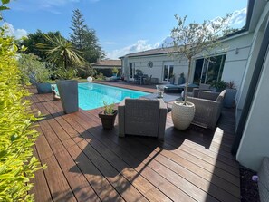 Pool - Villa Spa au coeur des vignes, piscine, sauna, jacuzzi, salle de sport et jardin (Tarnès)