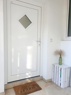 Exterior detail - Innenstadt Ferienwohnung mit Parkplatz & Veranda. Haustierfreundlich! (Graz)