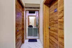 House | Lobby - Hotel O Thergoan Formerly P1 Staycation (Pune)