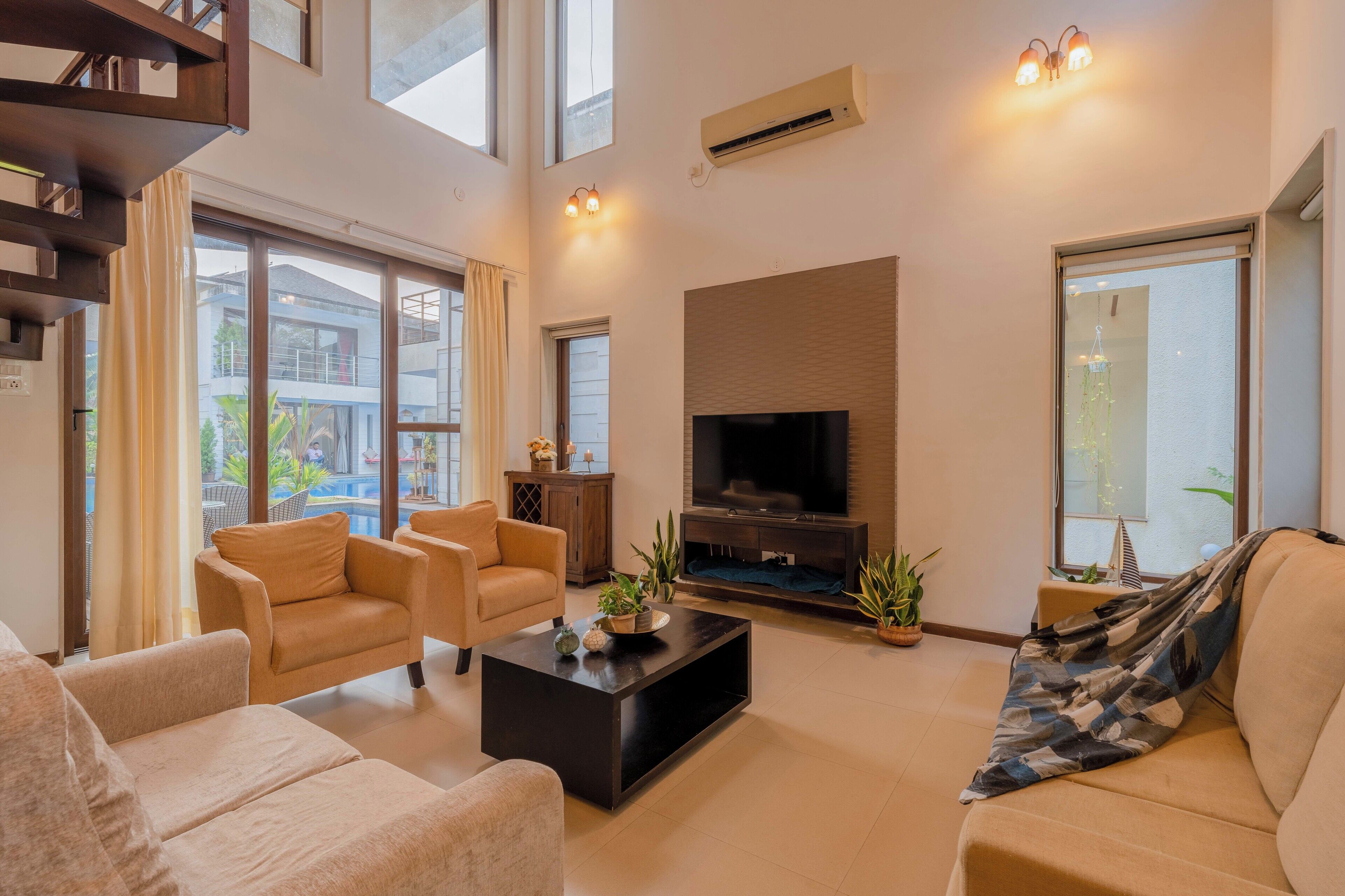 Villa, 3 Bedrooms, Pool View, Beachside | Living area