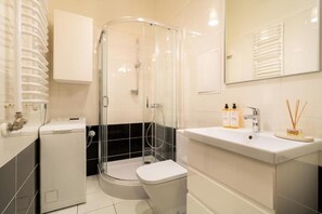 クラシック アパートメント バルコニー | バスルーム