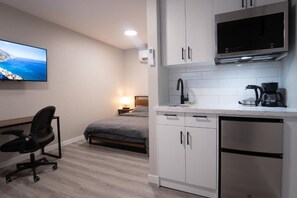 Room - CK Motel (Chatham)