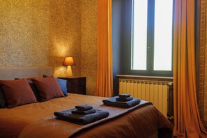 1 chambre, bureau, Wi-Fi gratuit, draps fournis