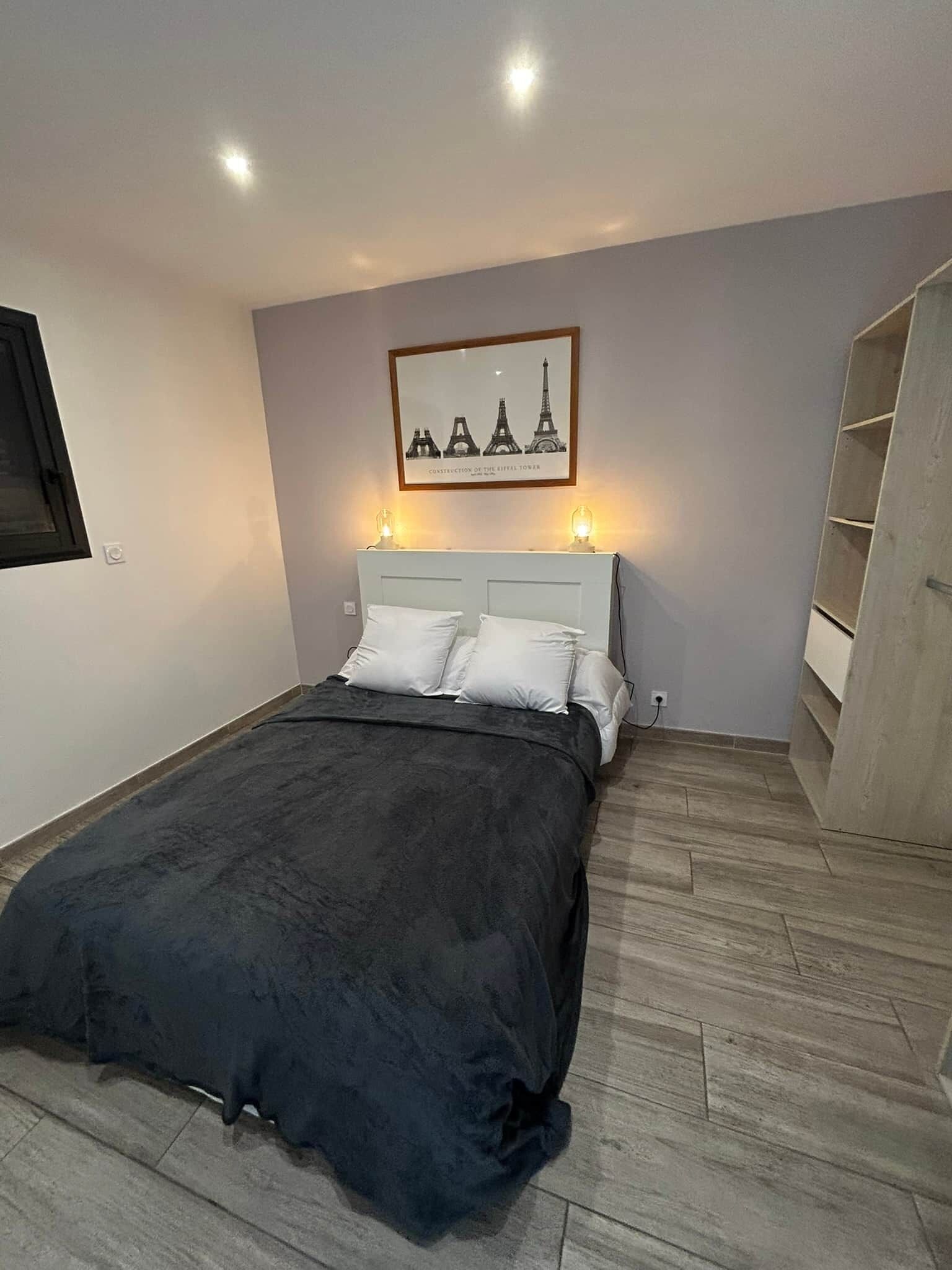 5 chambres, fer et planche à repasser, Wi-Fi, draps fournis