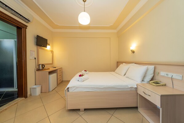 Deluxe Double Room, Non Smoking, Mountain View - Gokcen Hotel & Aparments (MUĞLA)