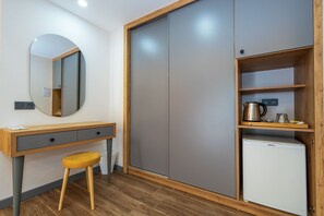 Superior-Suite, 1 Queen-Bett, Nichtraucher, Bergblick | Innenbereich