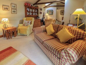 Living area - Beckside Studio (Penrith)