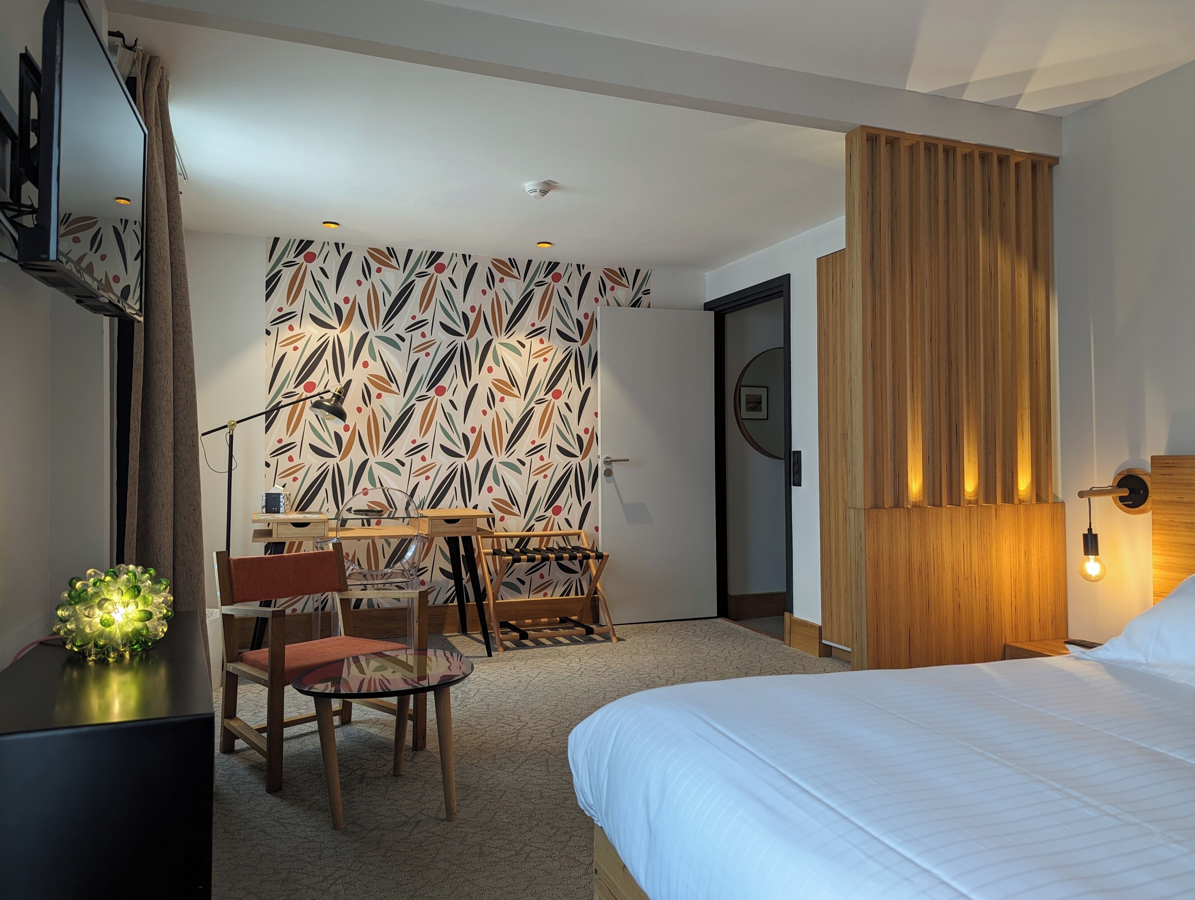 Junior Suite (Gauguin) | Blackout curtains, free WiFi, wheelchair access