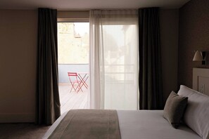 Junior-Suite, barrierearm, Terrasse (Loiseau) | Verdunkelungsvorhänge, kostenloses WLAN, Rollstuhlgeeignet