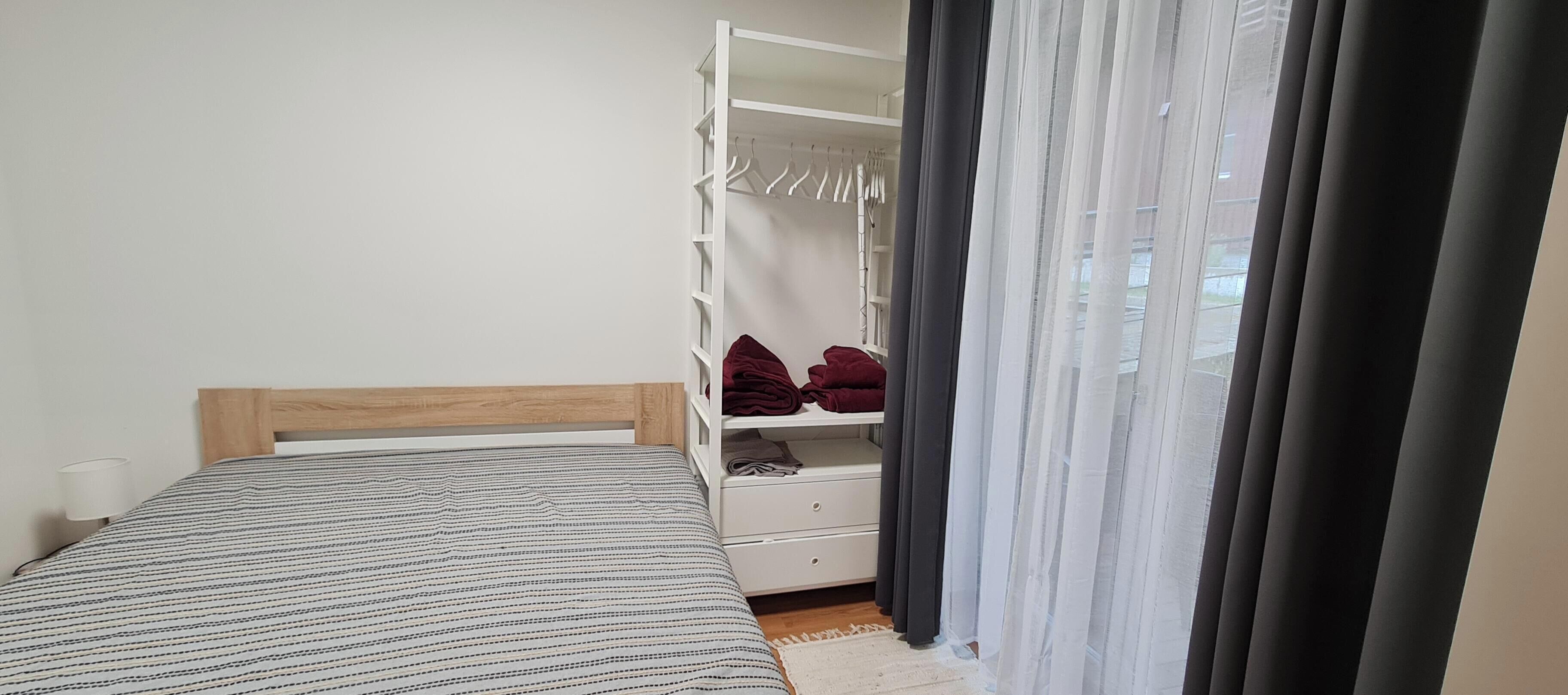 2 sovrum, strykjärn/strykbräda, wi-fi och sängkläder