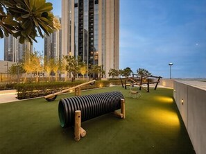 室外兒童遊樂區