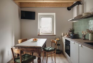 Fridge, oven, dishwasher, coffee/tea maker - Historic 1940s Watermill: A Designer Retreat in the Italian Alps (Cerete Basso)