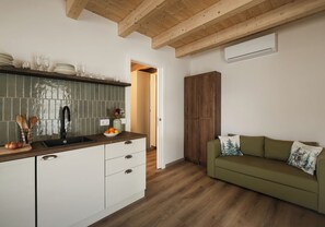 Smart TV - Historic 1940s Watermill: A Designer Retreat in the Italian Alps (Cerete Basso)