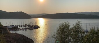 Apartment 'Ferienwohnung-Simmerath' with Wi-Fi