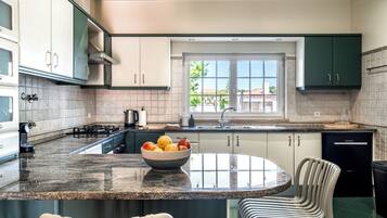 Family Villa, Pool View | Private kitchen | Espresso maker, coffee/tea maker, electric kettle, toaster