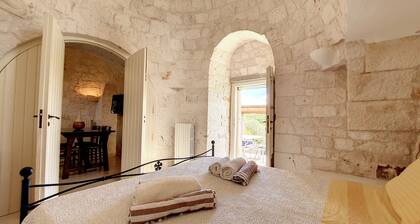 Charming countryside trulli villa with pool