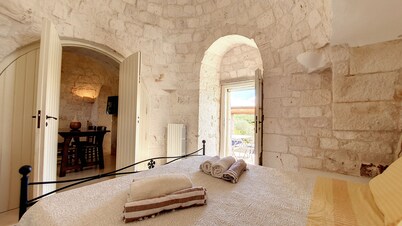 Charming countryside trulli villa with pool