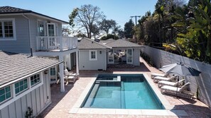 Pool - Beautiful Montecito Beach House. Stones throw away from Butterly Beach (Montecito)