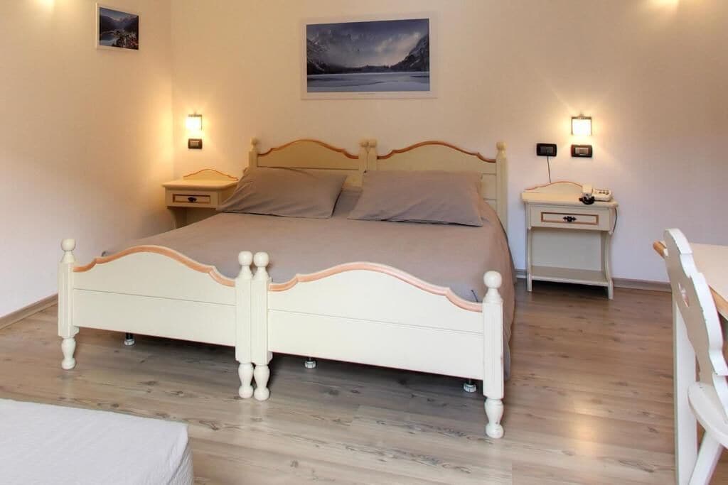 Standard Triple Room, Balcony, Mountain View