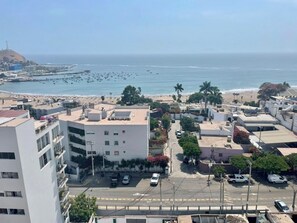 منظر من الجو على ارتفاع عالٍ